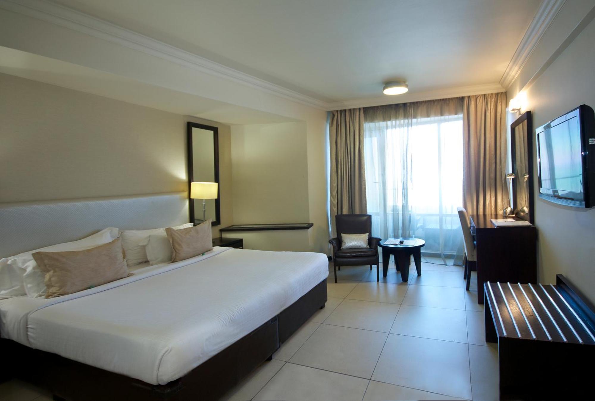 Deluxe Tweepersoonskamer met Kingsize Bed of 2 Aparte Bedden - aan Zee